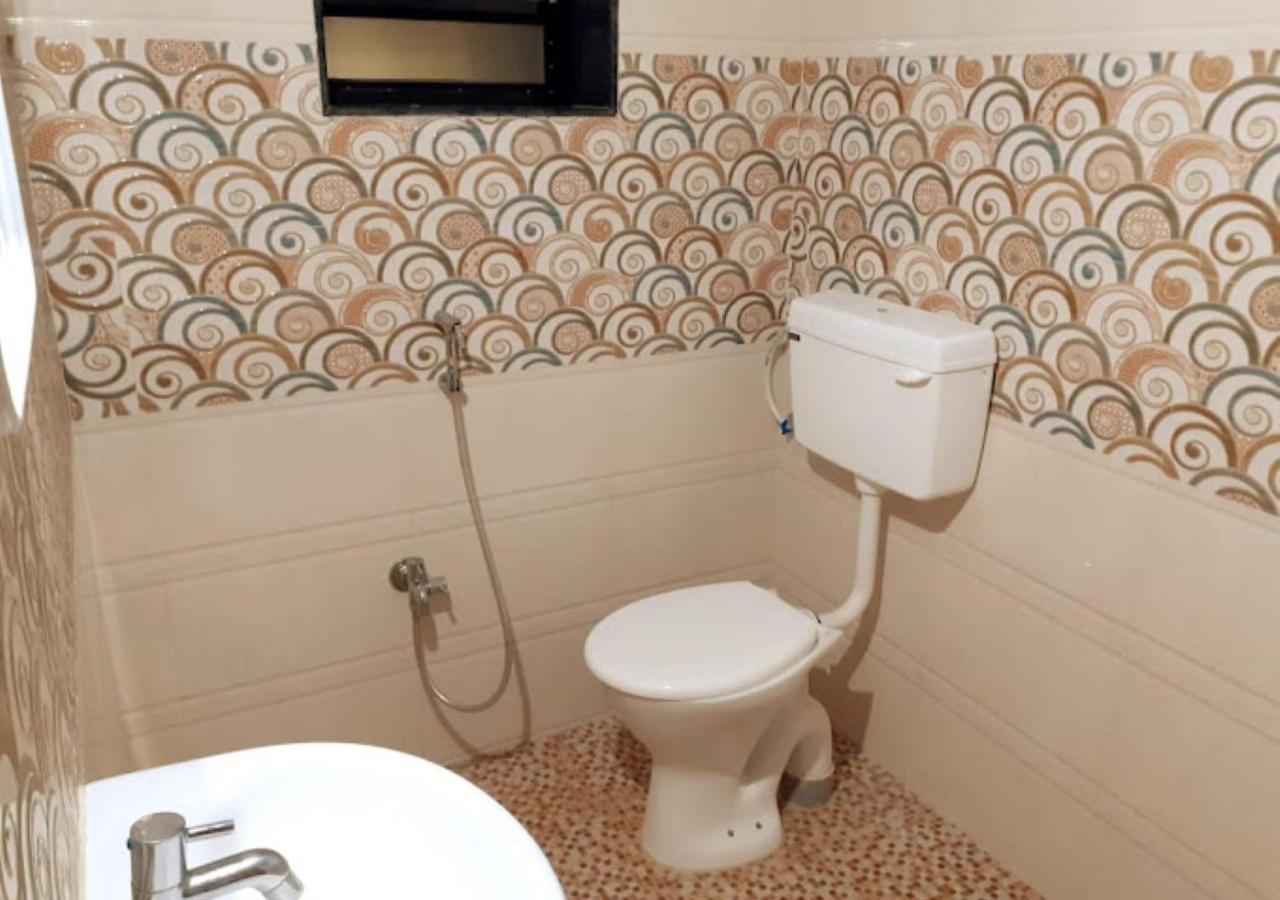 Bapat Niwas Home Stay Ganpatipule Exteriér fotografie