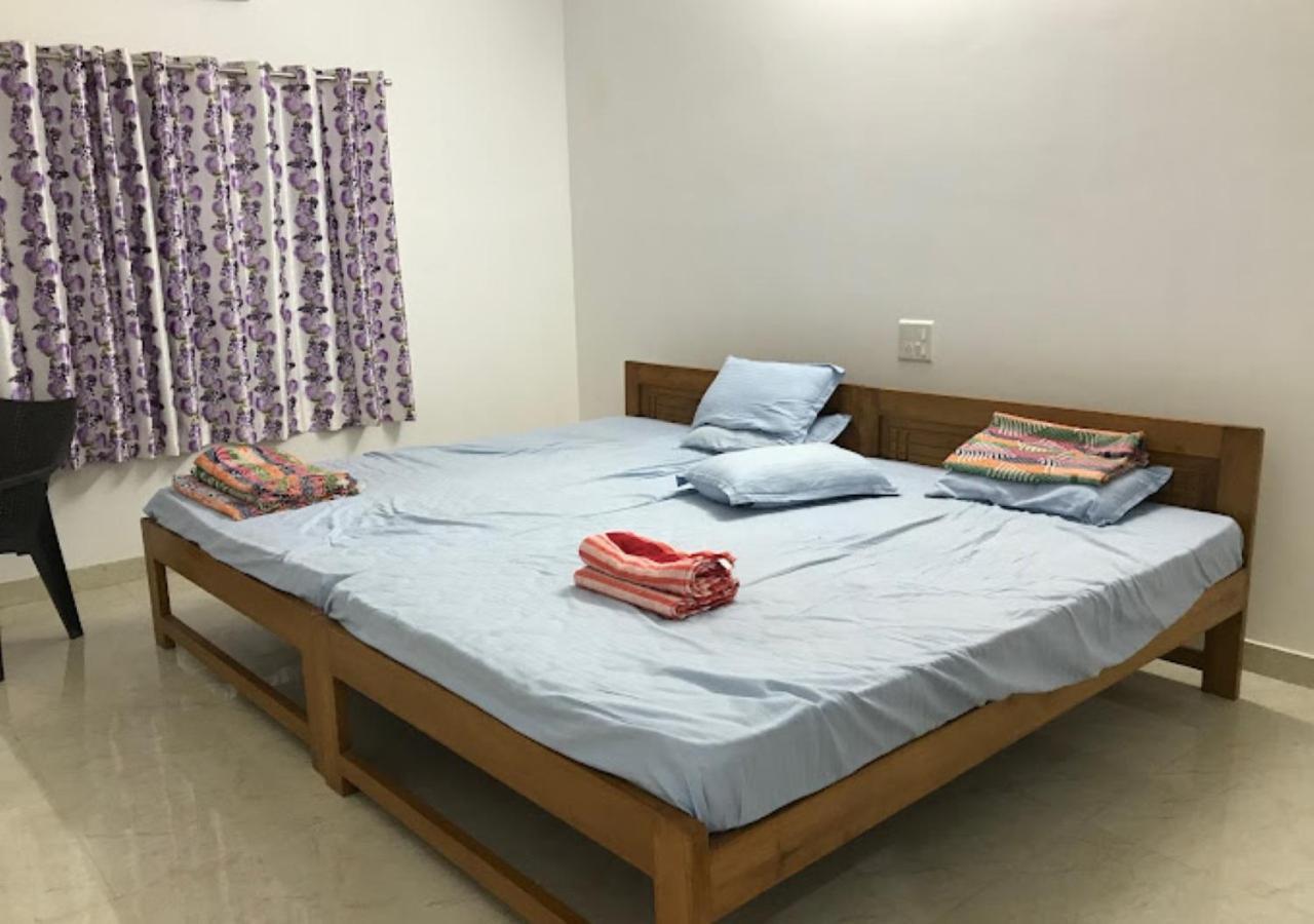 Bapat Niwas Home Stay Ganpatipule Exteriér fotografie